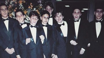 Kaká mostra foto com amigos 20 anos atrás - Instagram/Reprodução