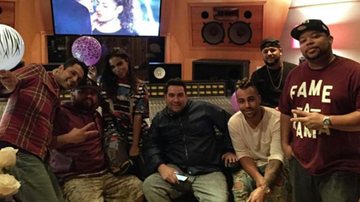 Anitta posa em estúdio de gravação em Los Angeles - Instagram/Reprodução
