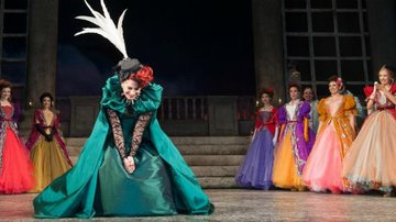 Totia Meireles arrasou na estreia de Cinderella, musical que traz moderna versão do icônico conto de fadas, em SP. - Samuel Chaves/Brazil News