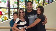 Carla Perez e Xanddy com os filhos Camilly Victória e Victor Alexandre - Instagram/Reprodução