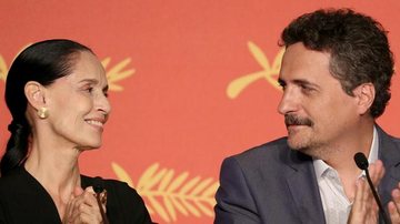 Kleber Mendonça Filho e Sonia Braga durante o Festival de Cannes - Getty Images
