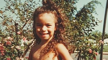 Maria Gadú na infância - Instagram/Reprodução
