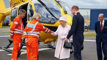 Príncipe William recebe os avôs em seu trabalho - Getty Images