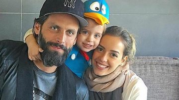 Henri Castelli com a namorada e a filha - Reprodução do Instagram