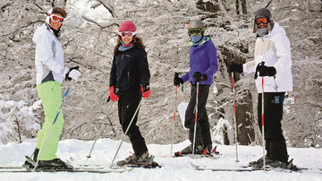 Na estação de esqui, Roberta, Maria Eduarda, João Vitor e Maurício divertem-se na neve. Sintonia da família durante o passeio na Argentina - Divulgação