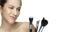 Como limpar os pincéis de maquiagem de forma correta - Shutterstock