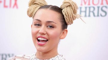 Miley Cyrus aparece na nova série de Woody Allen - Getty Images