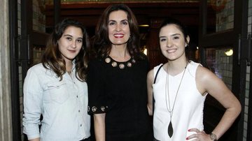 Fátima Bernardes com as filhas, Beatriz e Laura - Marcos Ferreira / Brazil News