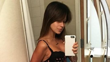 Hilaria, mulher de Alec Baldwin, posa de lingerie 24h após nascimento do filho - Instagram/Reprodução