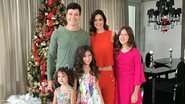 Rodrigo Faro e Vera Viel posam com as filhas Clara, Maria e Helena - Instagram/Reprodução