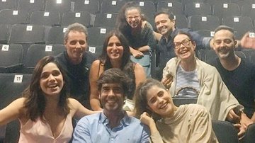 Elenco de Haja Coração se reúne no teatro - Reprodução/ Instagram