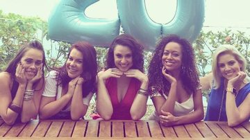 Fernanda Souza reencontra cinco ex-Chiquititas em gravação de seu programa - Reprodução / Instagram