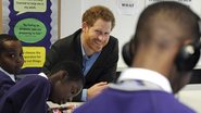 Príncipe Harry participa e se diverte em aula de "rap - Getty Images