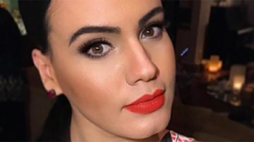 Letícia Lima aparece com marcas de batom no rosto - Reprodução Instagram