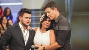Gretchen se emociona ao reencontrar o filho, Gabriel, no programa Hora do Faro - Edu Moraes/Record TV