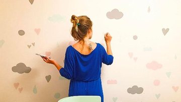 Grávida, Vitoria Frate pinta o quarto de sua filha, Carolina - Reprodução/ Instagram