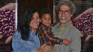 Regina Casé, Estevão Ciavatta e o filho, Roque - Anderson Borde / AgNews