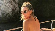Mariana Weickert ousa e aparece de topless no verão europeu - Reprodução Instagram
