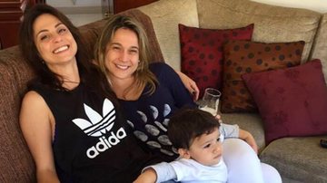 Fernanda Gentil curte “relax” com a namorada e o filho - Reprodução/ Instagram