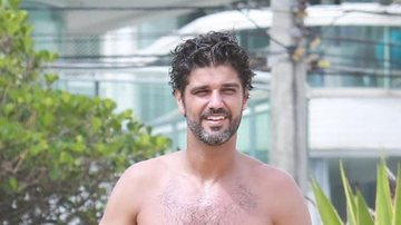 Bruno Cabrerizo mostra boa forma em dia na praia - Dilson Silva/ AGNews