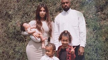 Kim Kardashian e sua família - Reprodução / Instagram