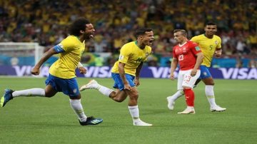 Coutinho comemora gol contra a Suíça - Getty Images