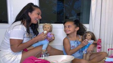 Scheila Carvalho e sua filha, Giulia Santos - Instagram / Reprodução