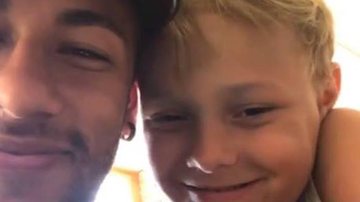 Neymar curte a compahia do filho, Davi Lucca - Instagram/Reprodução