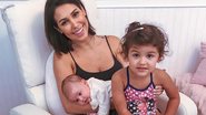 Bella Falconi e as filhas, Stella e Vicky - Reprodução/Instagram