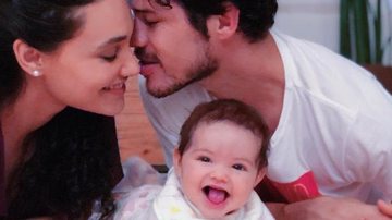 Débora Nascimento, José Loreto e Bella - Reprodução/Instagram