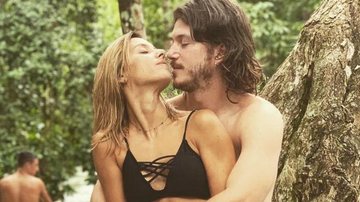 Cris Dias posa em clima de romance com Caio Paduan - Reprodução Instagram