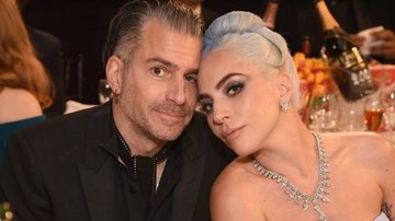 Lady Gaga e seu noivo Christian Carino. - Getty Images