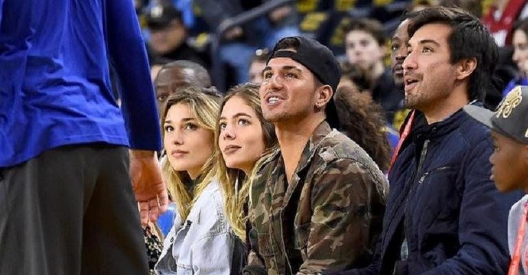 Sasha e Medina sentaram um perto do outro para assistir a partida dos times  Golden State Warrios e Miami Heat. - Instagram/Reprodução