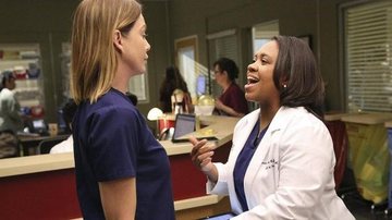Chandra Wilson com Ellen Pompeo em 'Grey's Anatomy' - Reprodução/ ABC