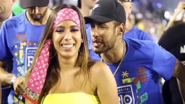 Neymar e Anitta ficaram no camarote da Sapucaí - AgNews