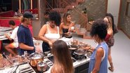 Brothers conversam na cozinha sobre a visita de Malvino Salvador - Reprodução/Rede Globo