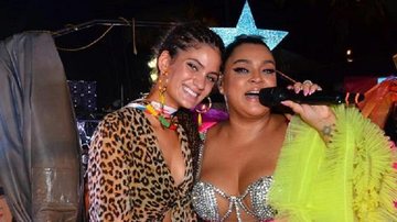 Laura Fernandez e Preta Gil durante 'Bloco da Preta', no Carnaval de Salvador. - Instagram/Reprodução