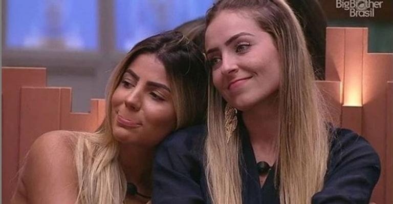 Hariany e Paula - Reprodução/Globo