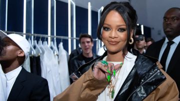 Rihanna durante a divulgação da sua marca 'Fenty' - Foto/Destaque Aurelien Meunier/Getty Images
