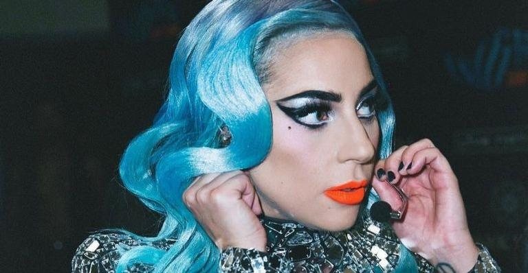 Irritada, Lady Gaga solta o verbo em apresentação de Shallow - Foto/Destaque Instagram