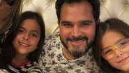Luciano Camargo com as filhas - Instagram/Reprodução