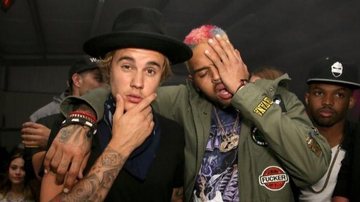 Justin Bieber e Chris Brown lançam nova parceria; confira - Foto/Destaque Chelsea Lauren for NYLON/Getty Images
