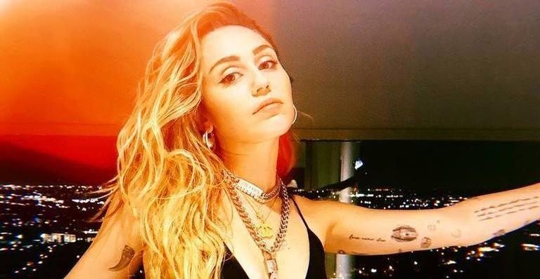 Miley Cyrus surpreende ao compartilhar momento íntimo - Foto/Destaque Instagram