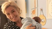 Loira mostrou o quanto está feliz com a experiência da maternidade - Reprodução/Instagram