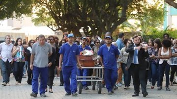 Cemitério Ruth de Souza - Daniel Pinheiro/AgNews