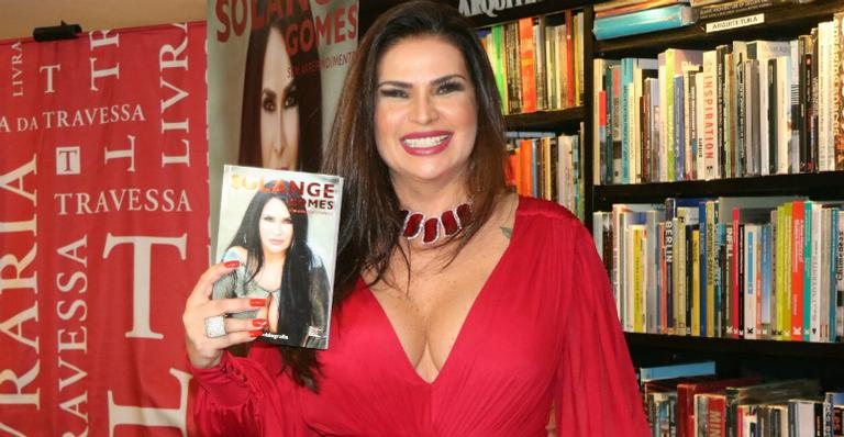 Solange Gomes lança autobiografia - Fábio Moreno/Agnews