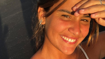 Giulia Costa exibe boa forma e bronzeado em viagem paradisíaca - Foto/Destaque Instagram