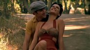 Katy Perry e Anderson Davis no clipe "Thinking of You" - Divulgação