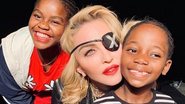 Madonna com as filhas Estere e Stella - Instagram/Reprodução