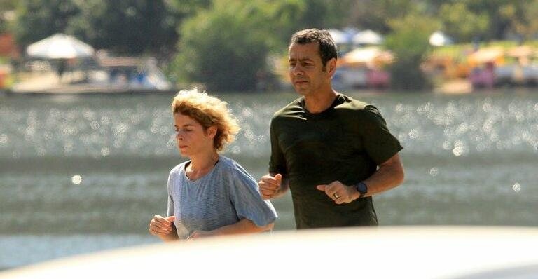 Marcos Palmeira e esposa Gabriela Gastal correndo - JC Pereira/Agnews